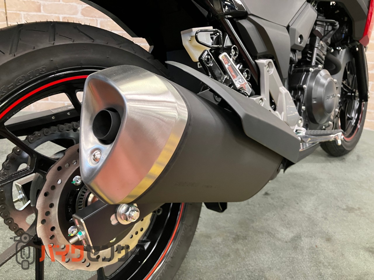 Vストローム250_38