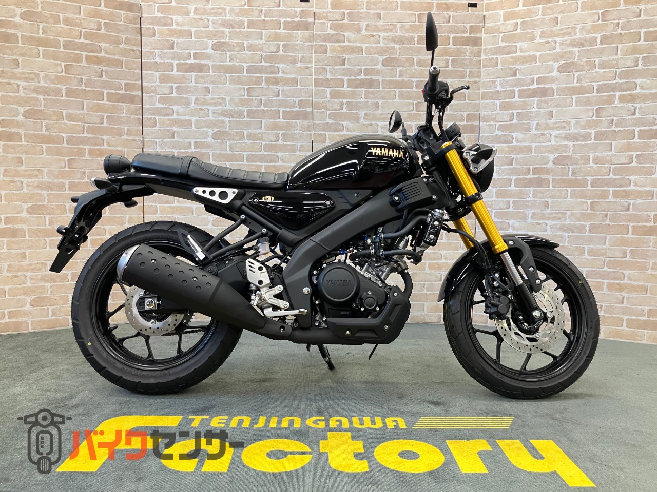 ＸＳＲ１２５　ＡＢＳ　ブラックメタリック１２　２０２５年モデル　インジェクション　ＬＥＤヘッドライト_0