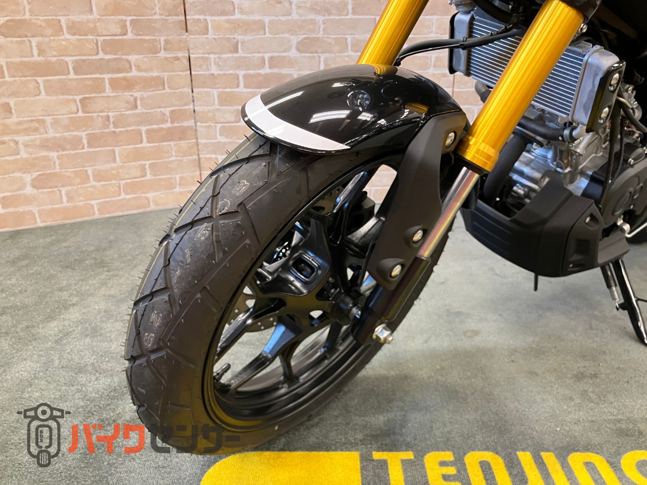 ＸＳＲ１２５　ＡＢＳ　ブラックメタリック１２　２０２５年モデル　インジェクション　ＬＥＤヘッドライト_7