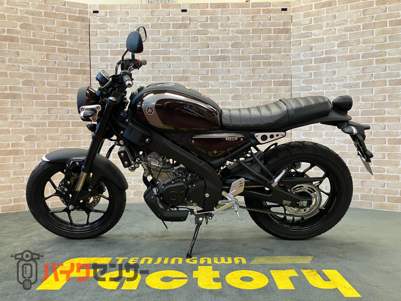 ＸＳＲ１２５　ＡＢＳ　ベリーダークオレンジメタリック１　２０２５年モデル　インジェクション　ＬＥＤヘッドライト_1