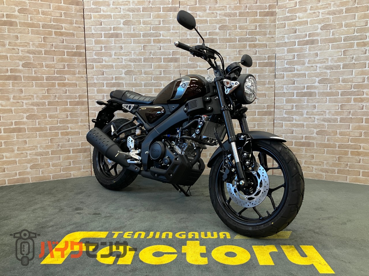 ＸＳＲ１２５　ＡＢＳ　ベリーダークオレンジメタリック１　２０２５年モデル　インジェクション　ＬＥＤヘッドライト_2