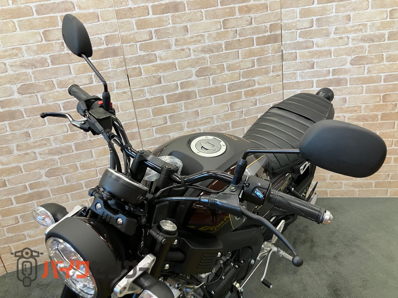 ＸＳＲ１２５　ＡＢＳ　ベリーダークオレンジメタリック１　２０２５年モデル　インジェクション　ＬＥＤヘッドライト_7