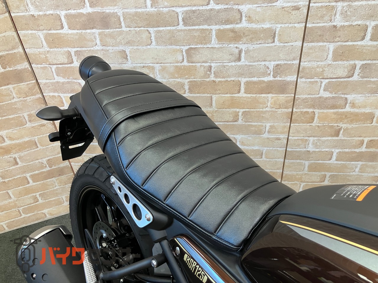 ＸＳＲ１２５　ＡＢＳ　ベリーダークオレンジメタリック１　２０２５年モデル　インジェクション　ＬＥＤヘッドライト_46