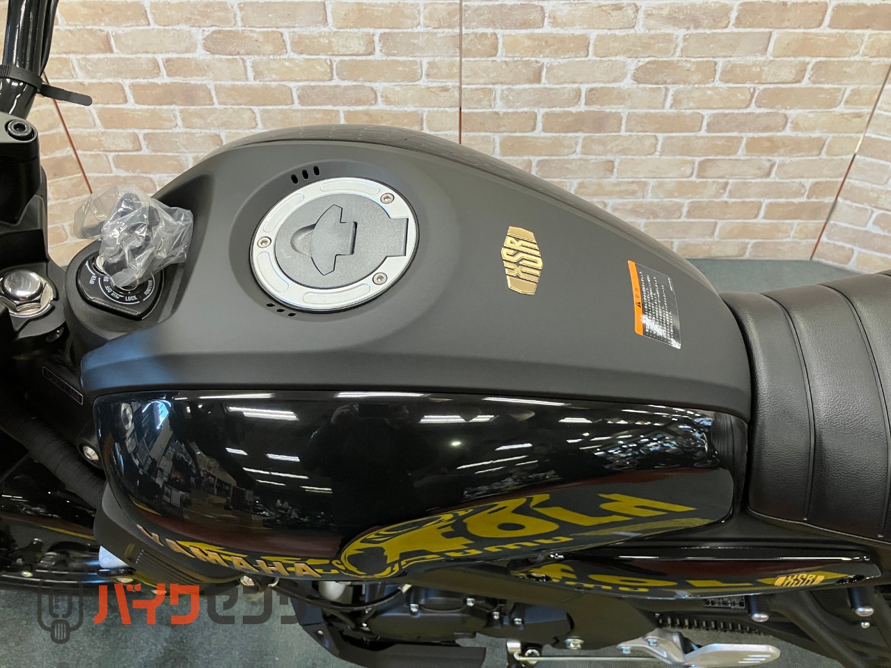 ＸＳＲ１２５　ＡＢＳ　ブラックメタリック１２　２０２５年モデル　インジェクション　ＬＥＤヘッドライト_20