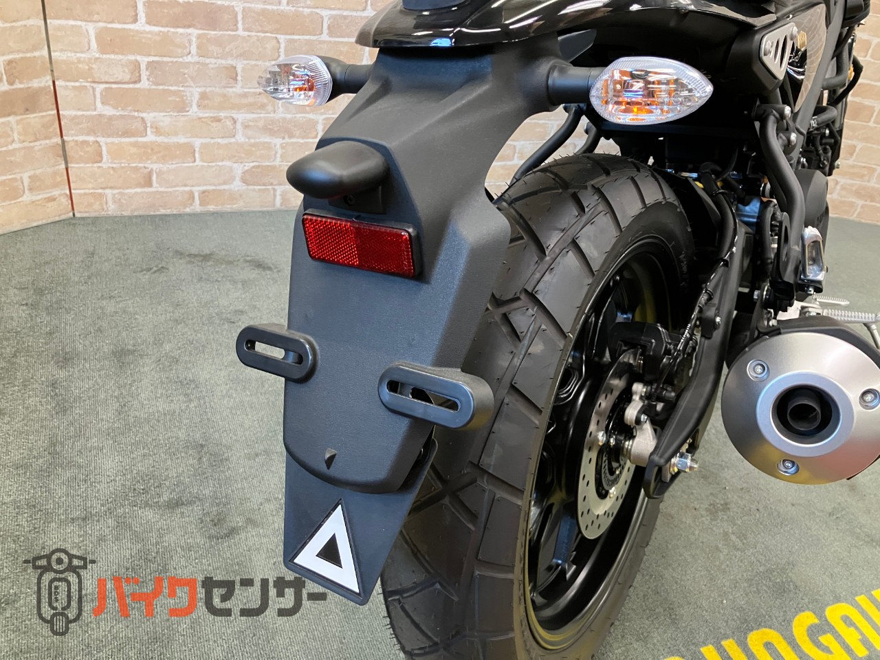 ＸＳＲ１２５　ＡＢＳ　ブラックメタリック１２　２０２５年モデル　インジェクション　ＬＥＤヘッドライト_48