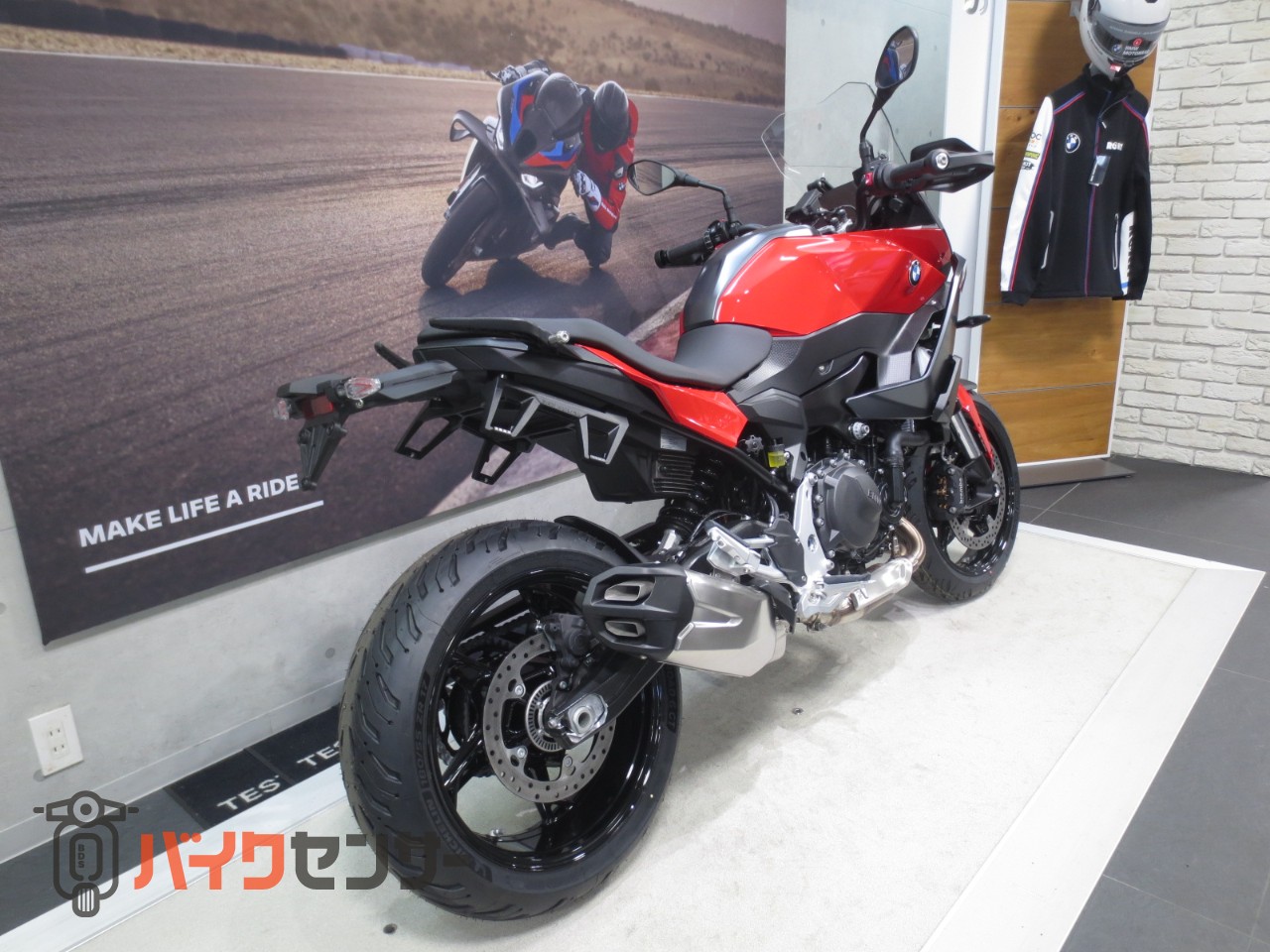 BMW F900XR ローダウン キーレス クルコン クイックシフター TPMS