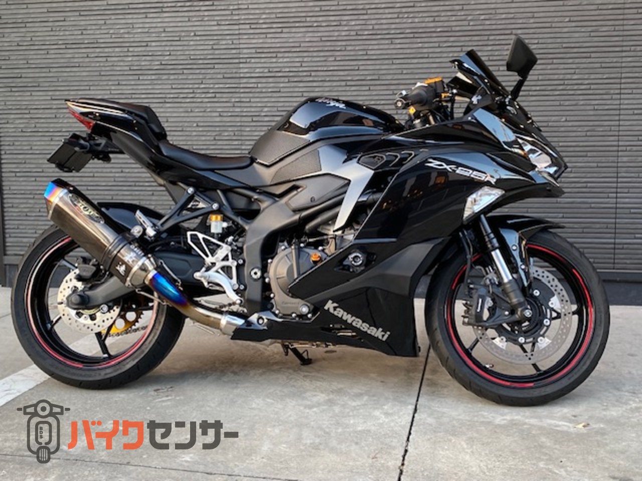 黒田坊　0625 カワサキ Ninja ZX-25R B607706| BDSバイクセンサー