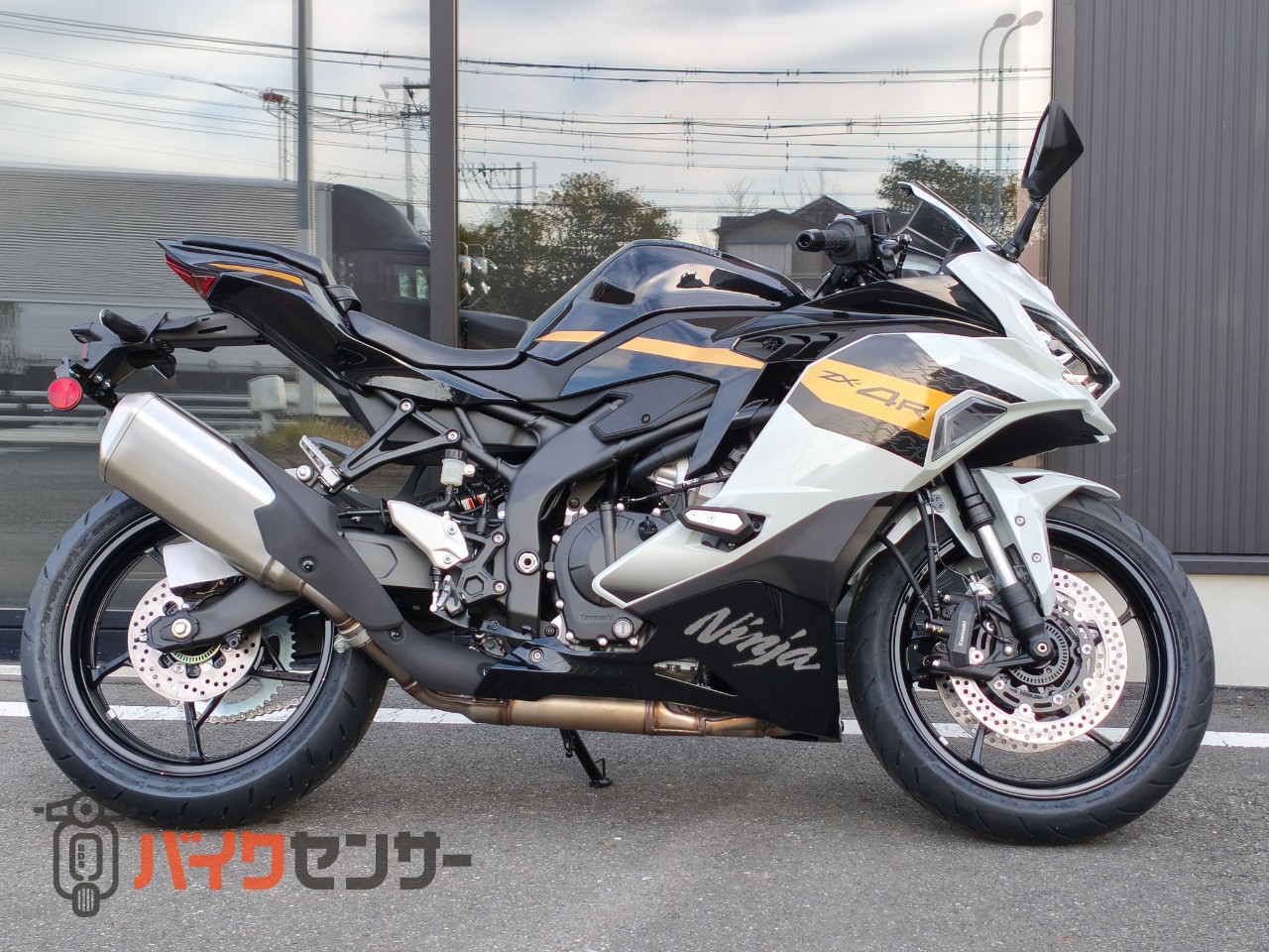 カワサキ Ninja ZX-4R SE B607762| BDSバイクセンサー
