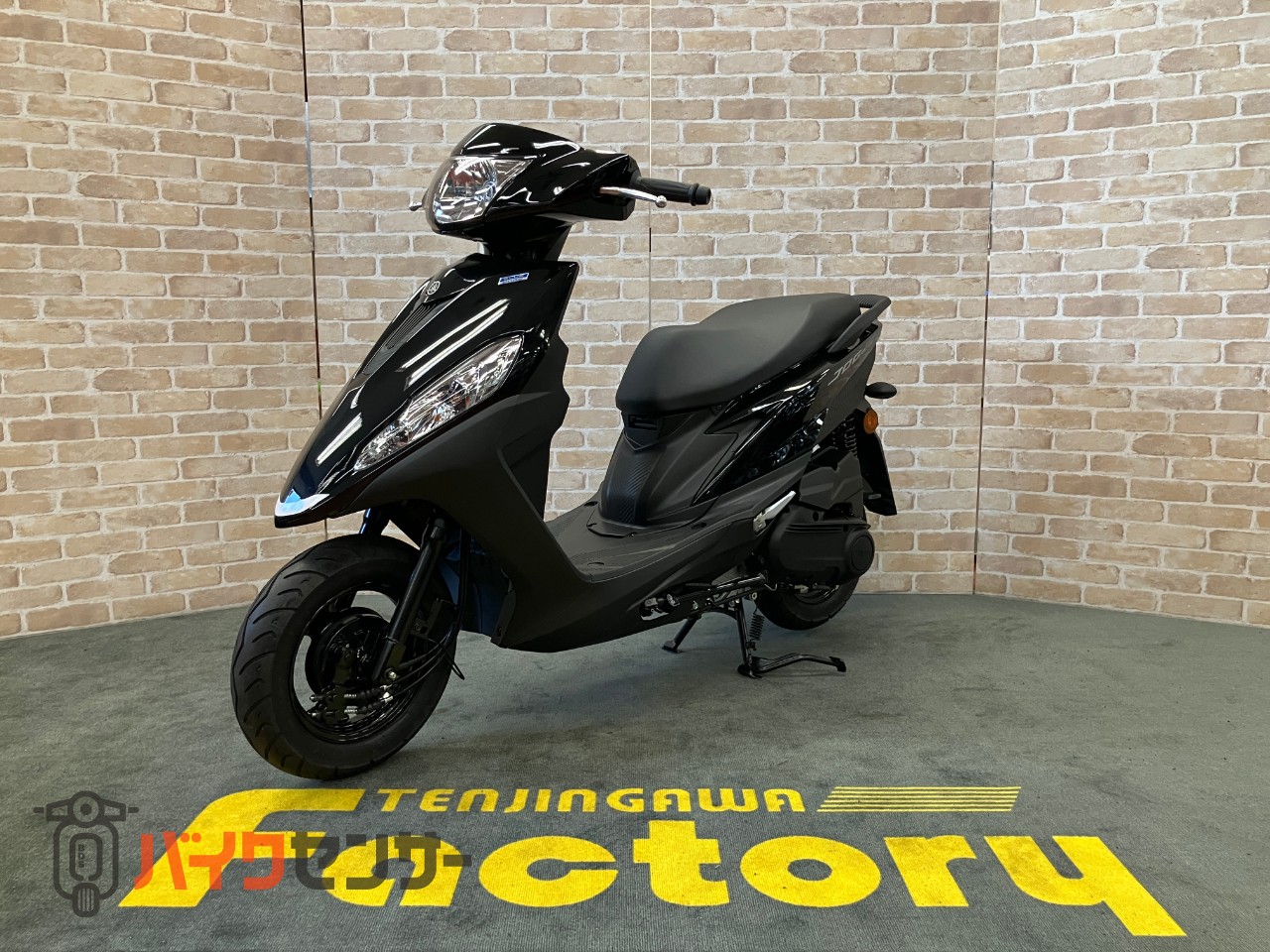 JOG125　ブラックメタリック　メットイン　サイドスタンド　小柄なBODY_3