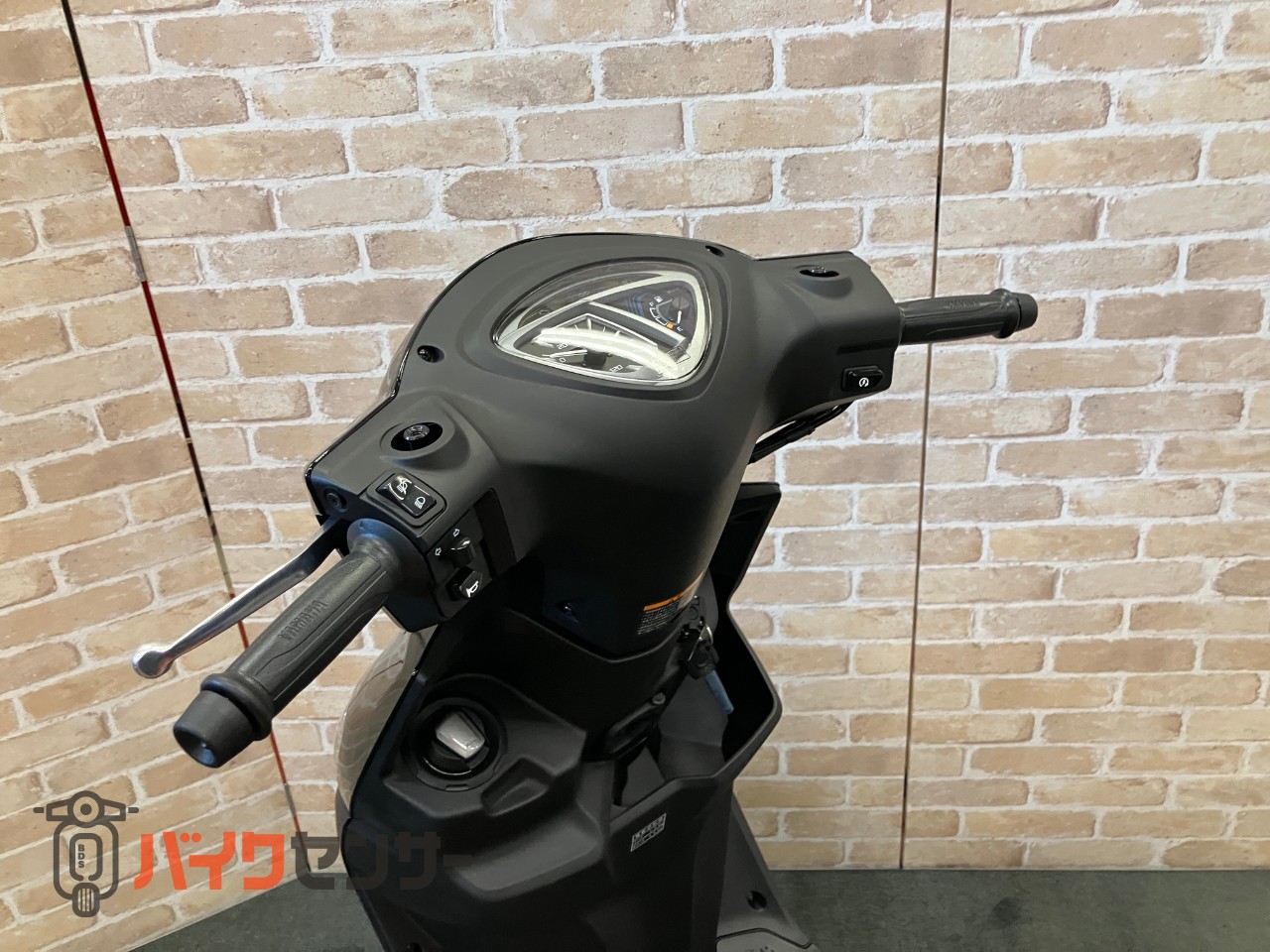 JOG125　ブラックメタリック　メットイン　サイドスタンド　小柄なBODY_10