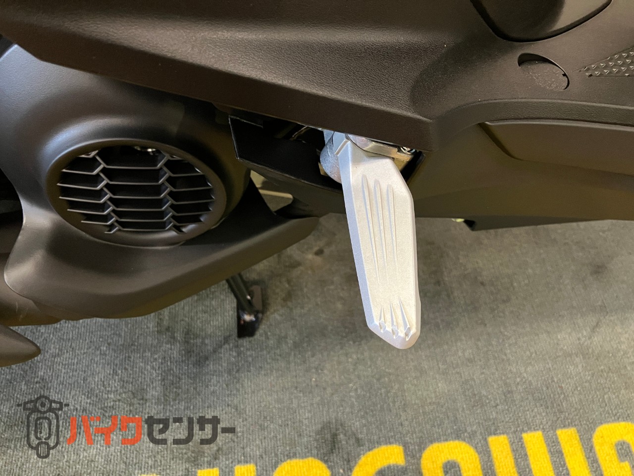 JOG125　ブラックメタリック　メットイン　サイドスタンド　小柄なBODY_25