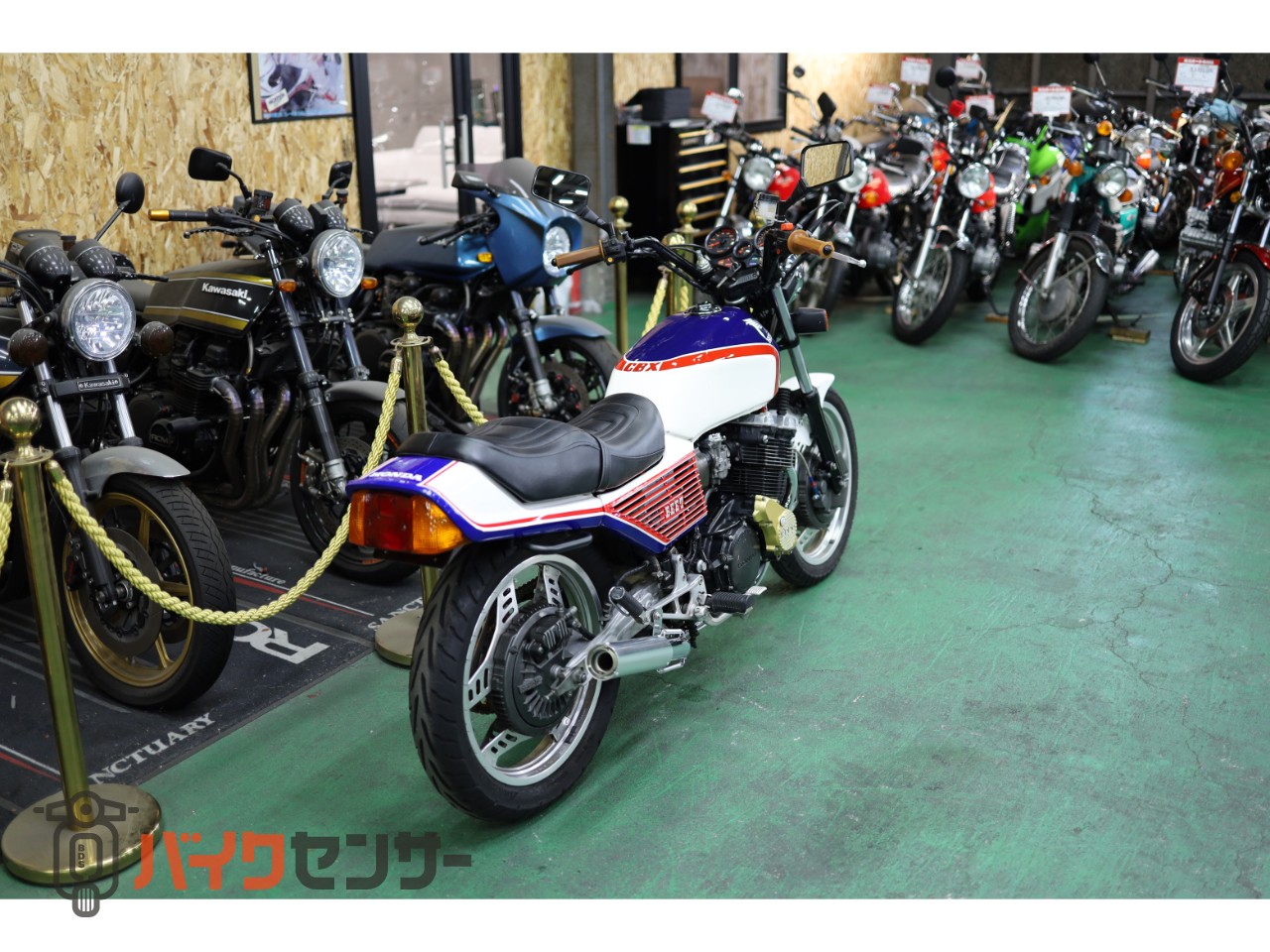 ホンダ CBX550F 青白 レストア済み 純正オリジナルペイント B608035
