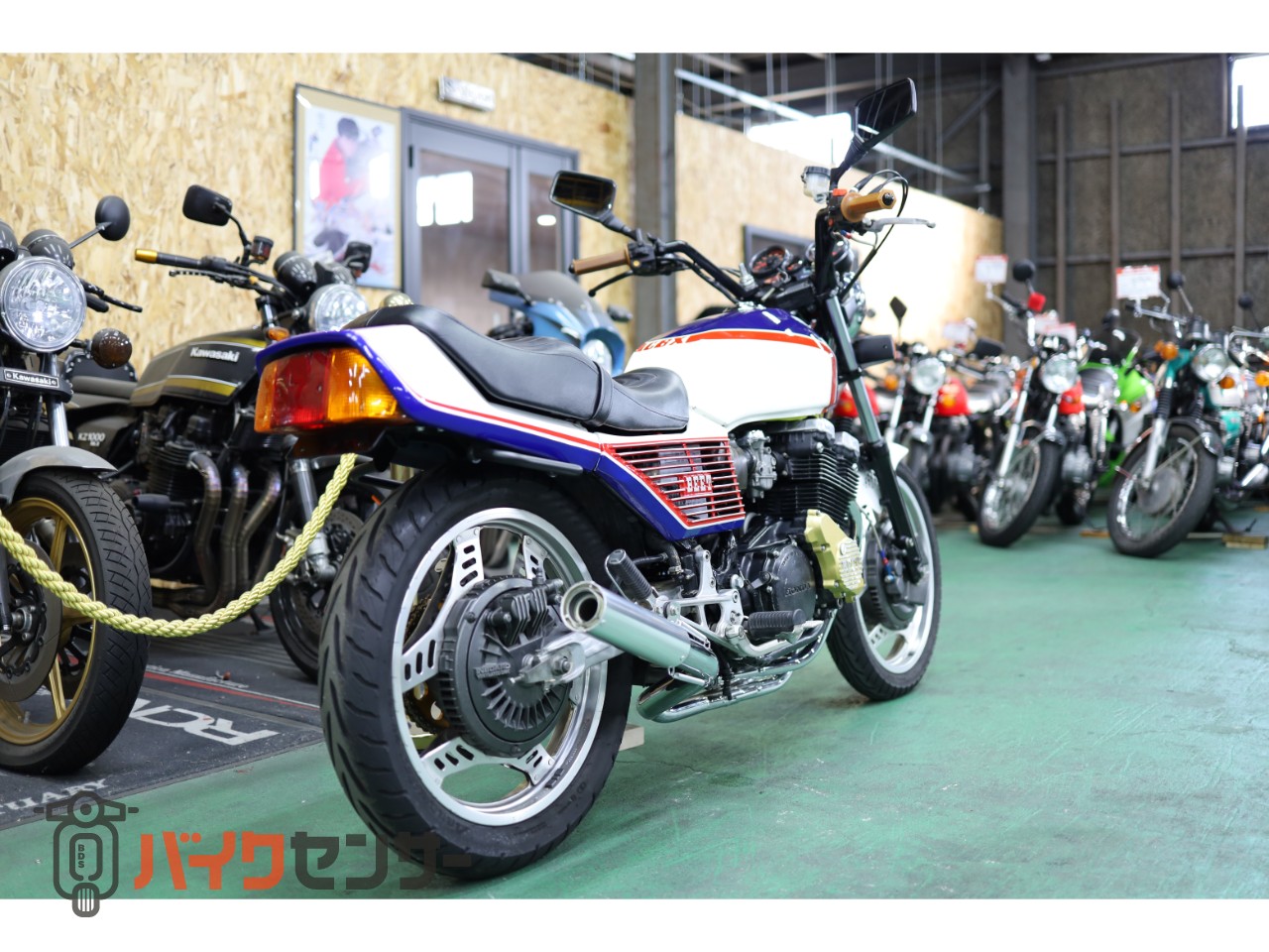 HONDA CBX550Fバイク用　テールカウル 青/白 ホンダ CBX550F 青白 レストア済み 純正オリジナルペイント B608035