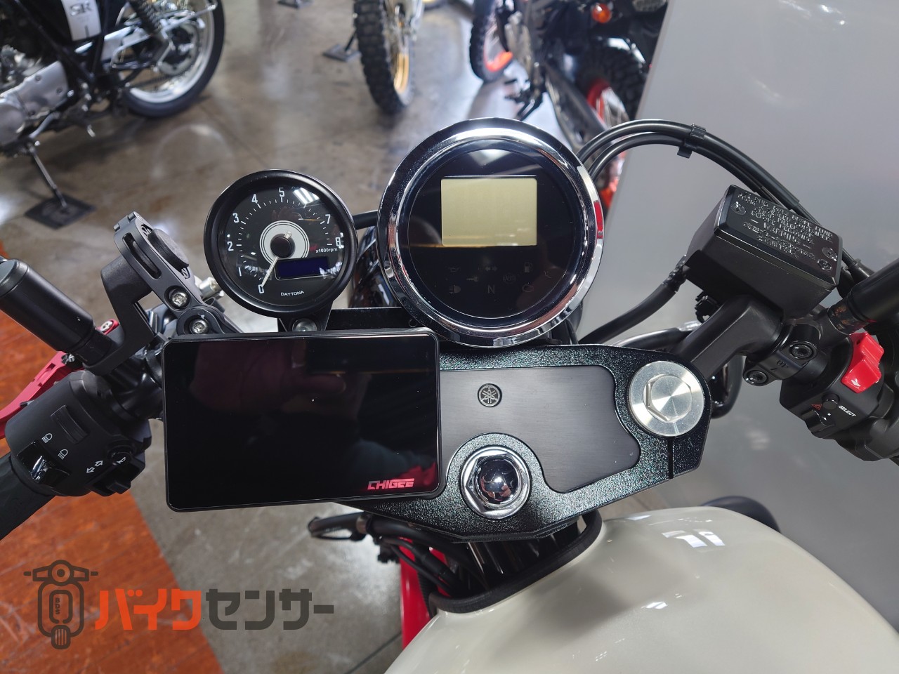ヤマハ BOLT CスペックAUTHENTIC B608238| BDSバイクセンサー