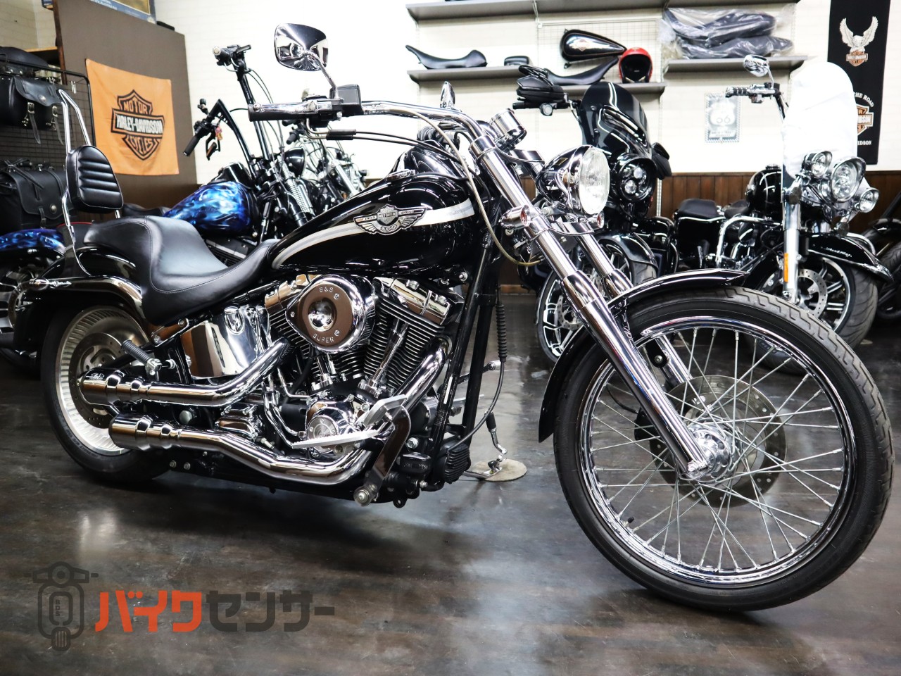 ハーレーダビッドソン FXSTD ソフテイルデュース 100周年キャブ車