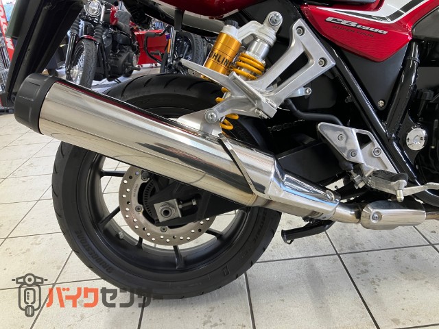 CB1300 SUPER FOUR ノーマルマフラー,ヘルメットホルダー,エンジン