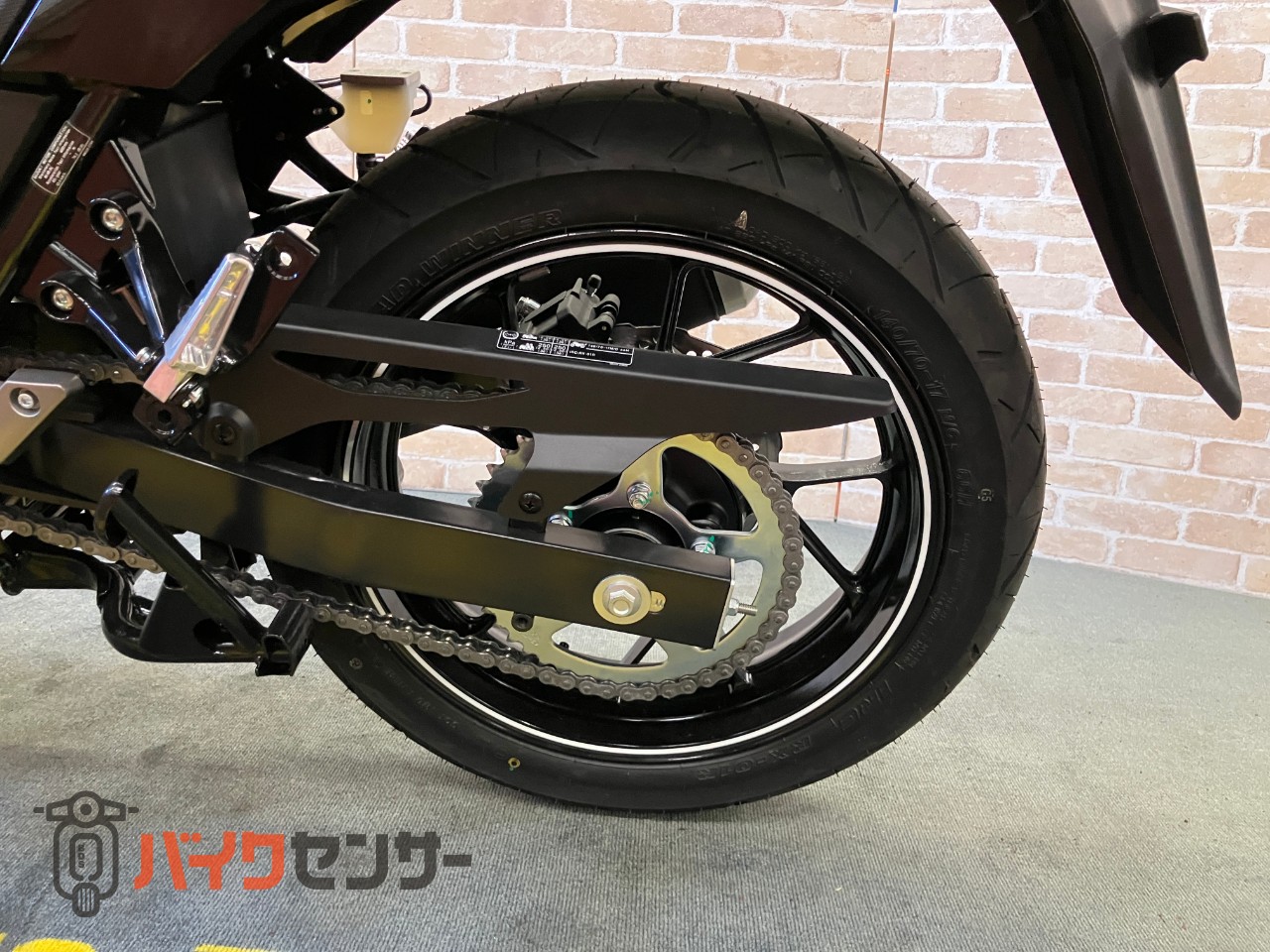 スズキ　Ｖ－ストローム２５０　Ｍ４モデル　水冷２気筒エンジン　リヤキャリア　ＤＣ電源　ナックルカバー_22