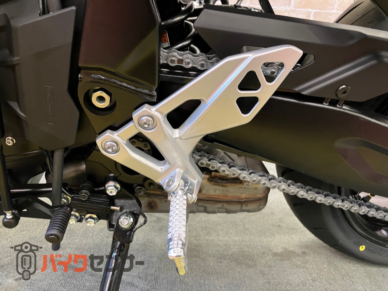 GSX‑8T Timeless Revival_25