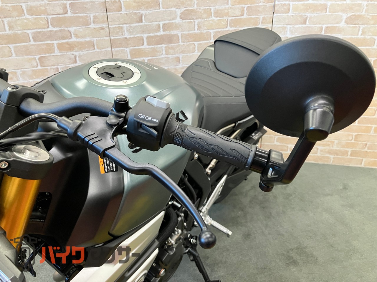 GSX‑8T Timeless Revival_34