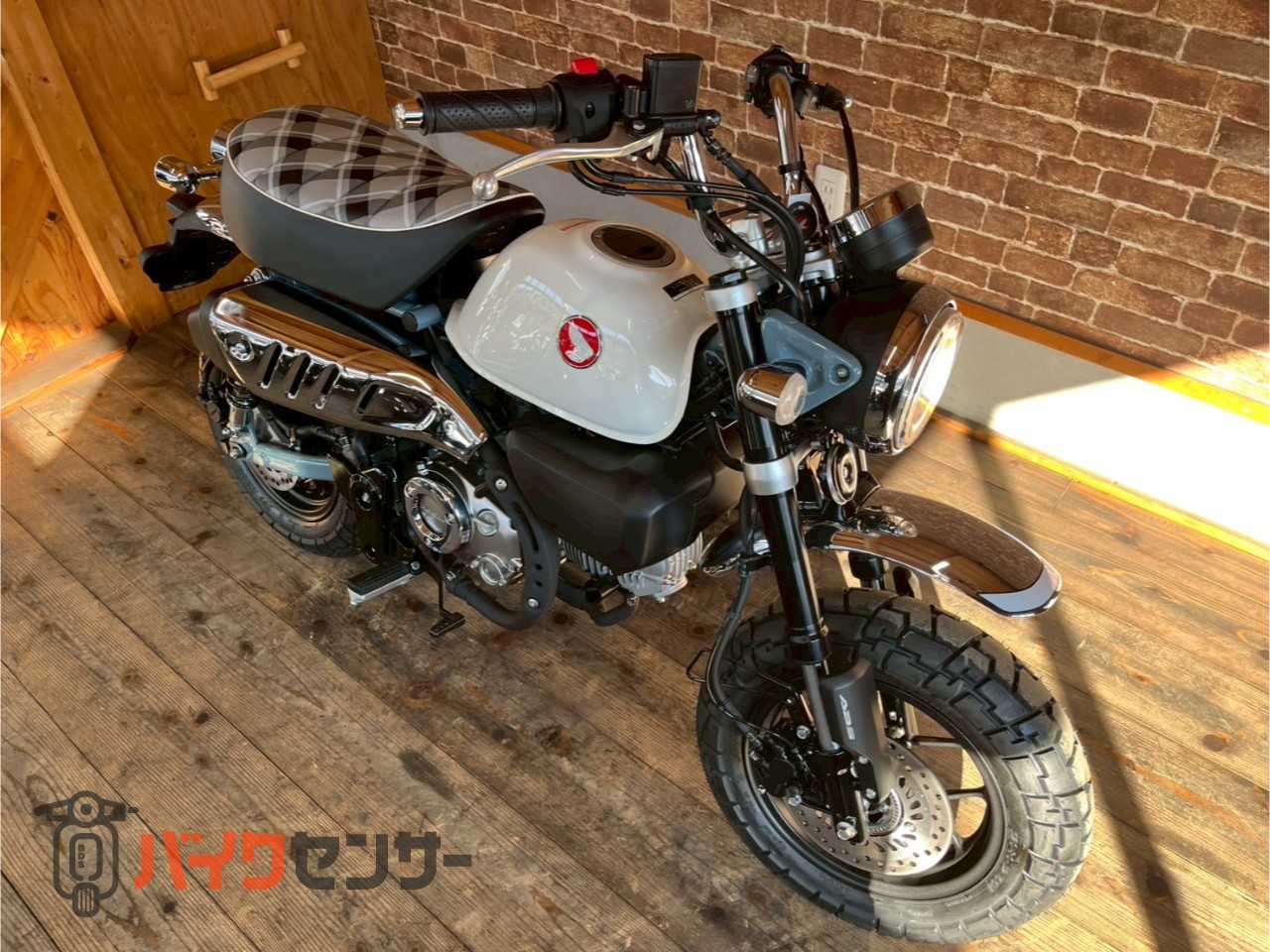 ホンダ モンキー125 チェック柄シート B611533| BDSバイクセンサー