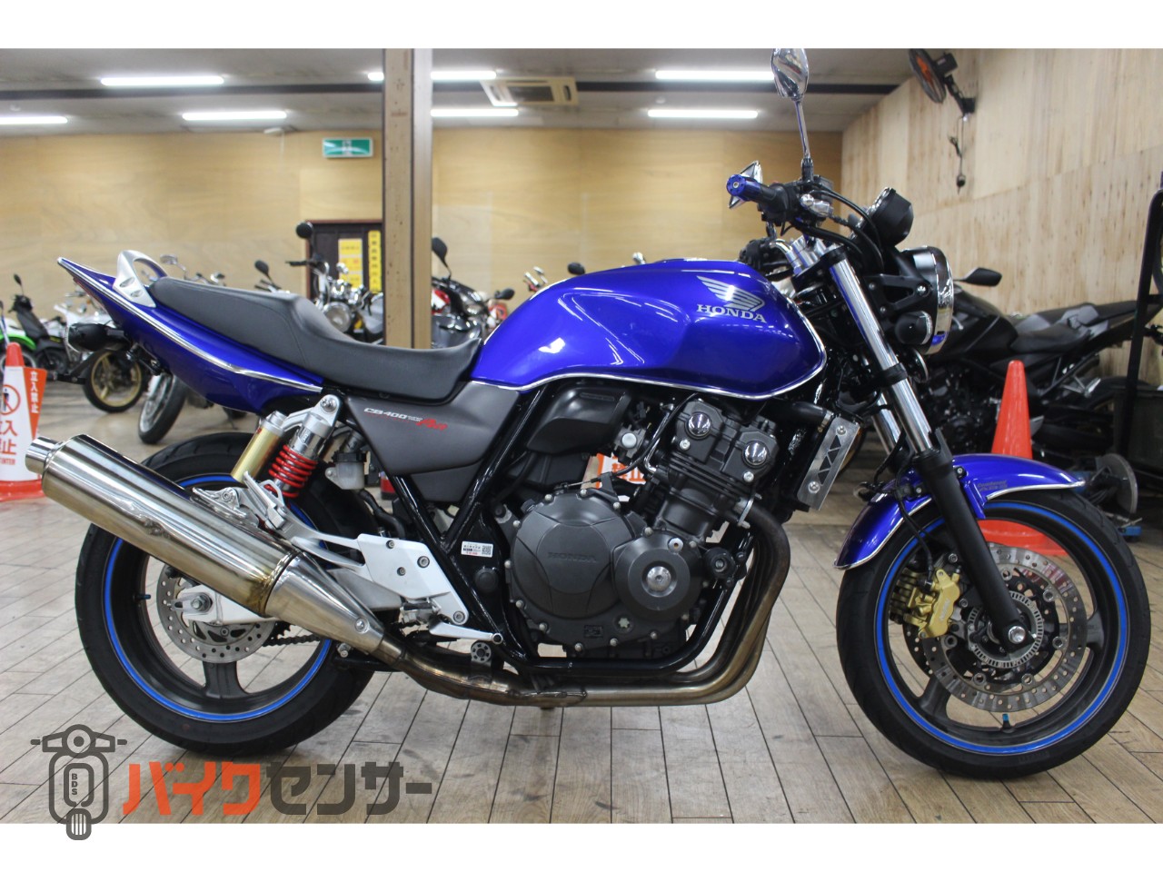 ホンダ 大阪～整備済み CB400 SUPER FOUR VTEC REVO 車検2年付き