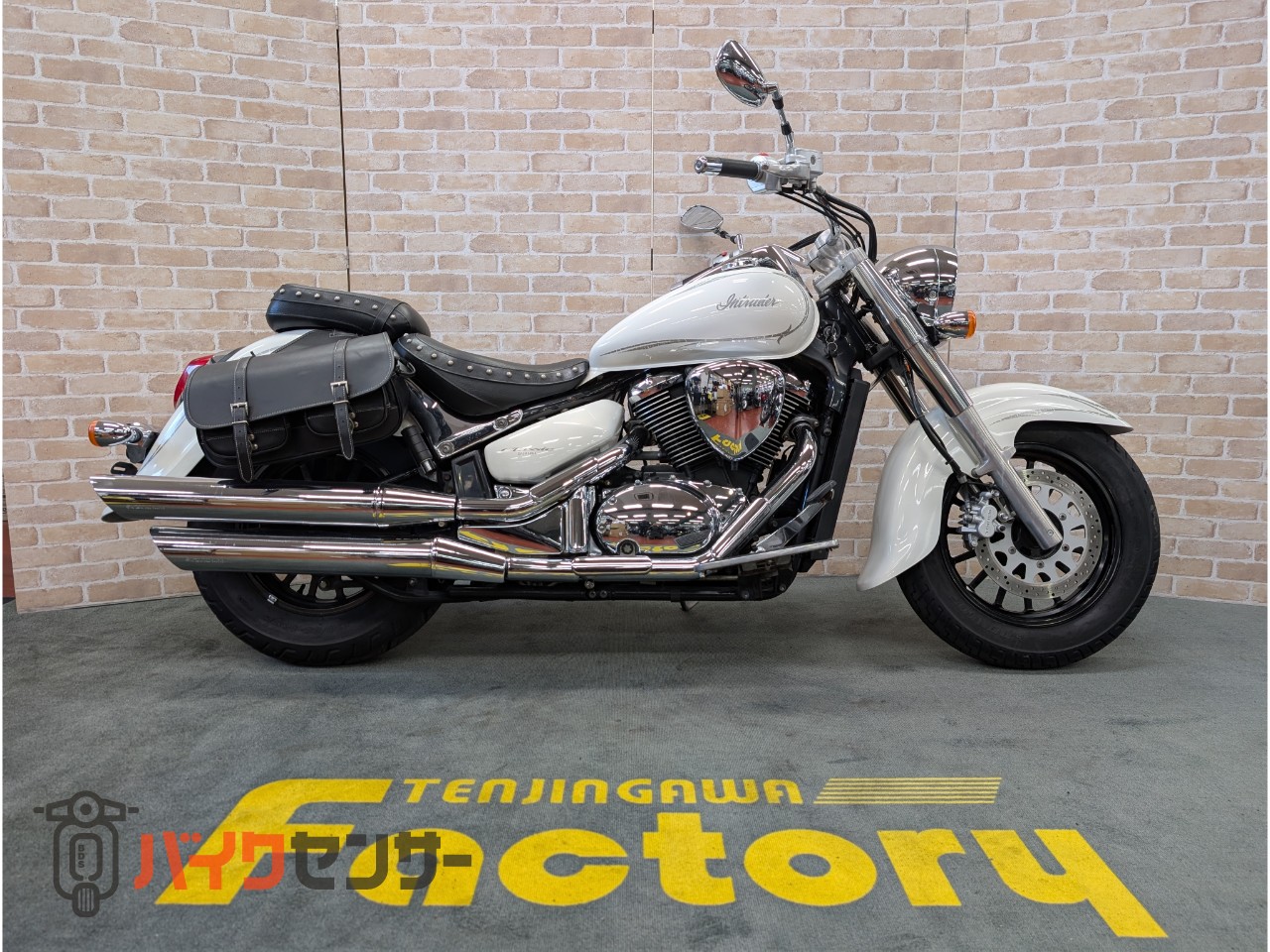 イントルーダー400クラシック　サイドバック　インジェクション_0