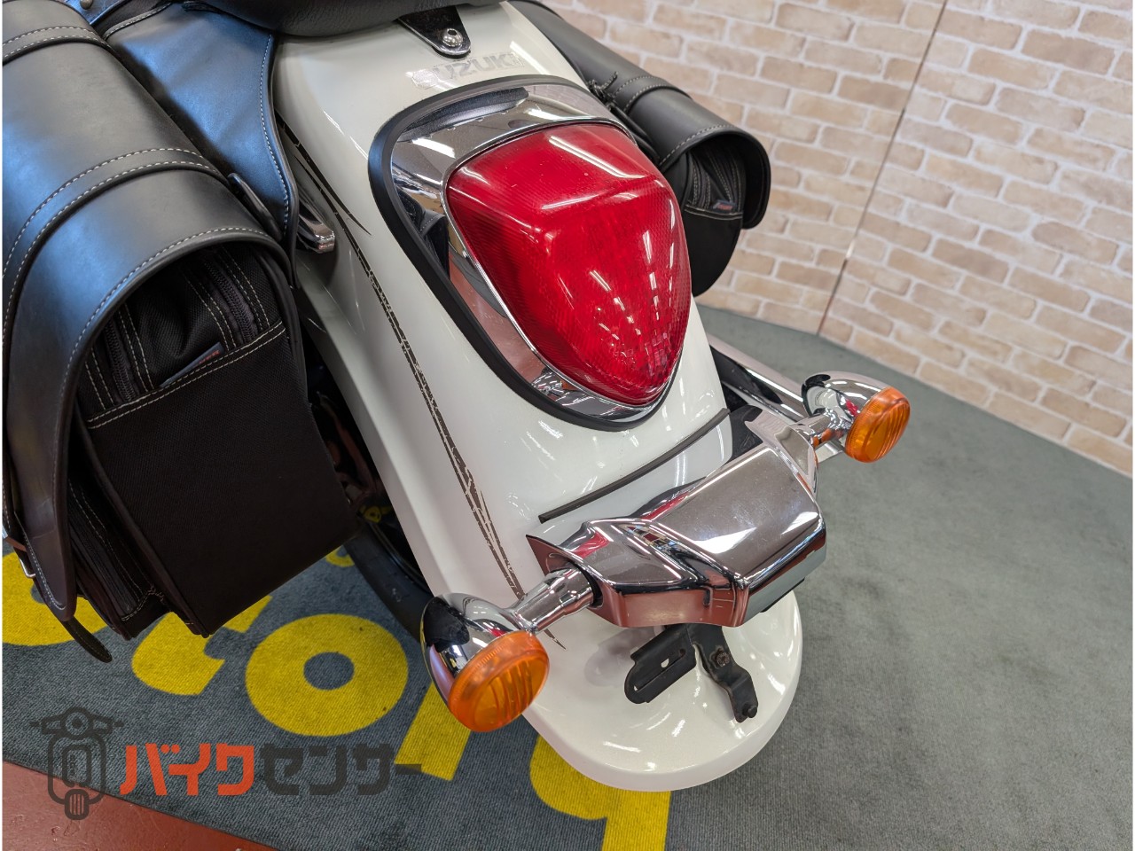 イントルーダー400クラシック　サイドバック　インジェクション_14