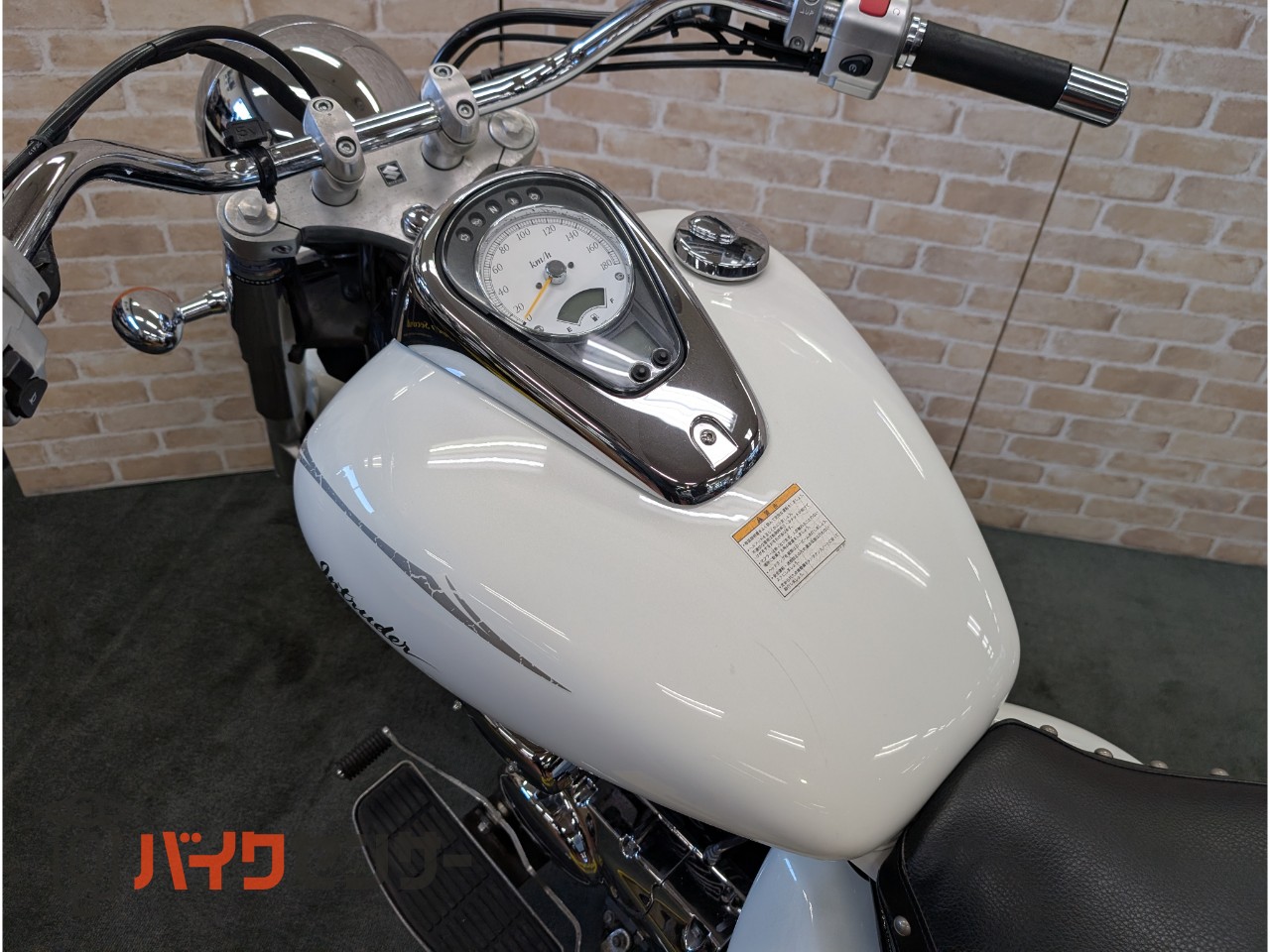 イントルーダー400クラシック　サイドバック　インジェクション_16