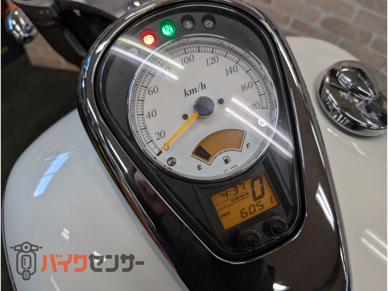 イントルーダー400クラシック　サイドバック　インジェクション_18