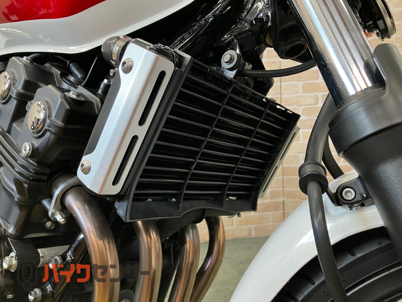 CB400 SUPER FOUR VTEC REVO  　パールサンビームホワイト　社外リアサス_8