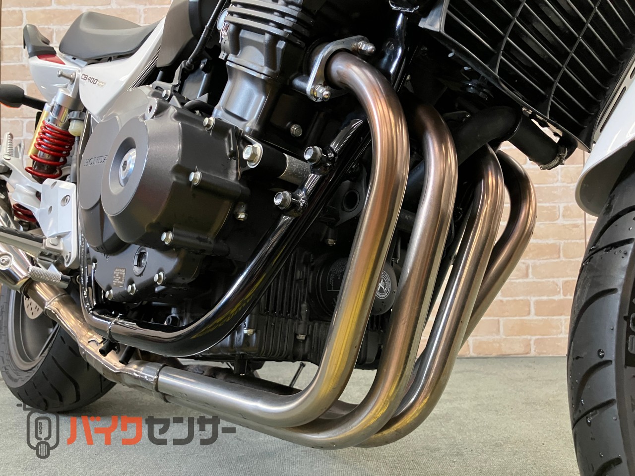 CB400 SUPER FOUR VTEC REVO  　パールサンビームホワイト　社外リアサス_9