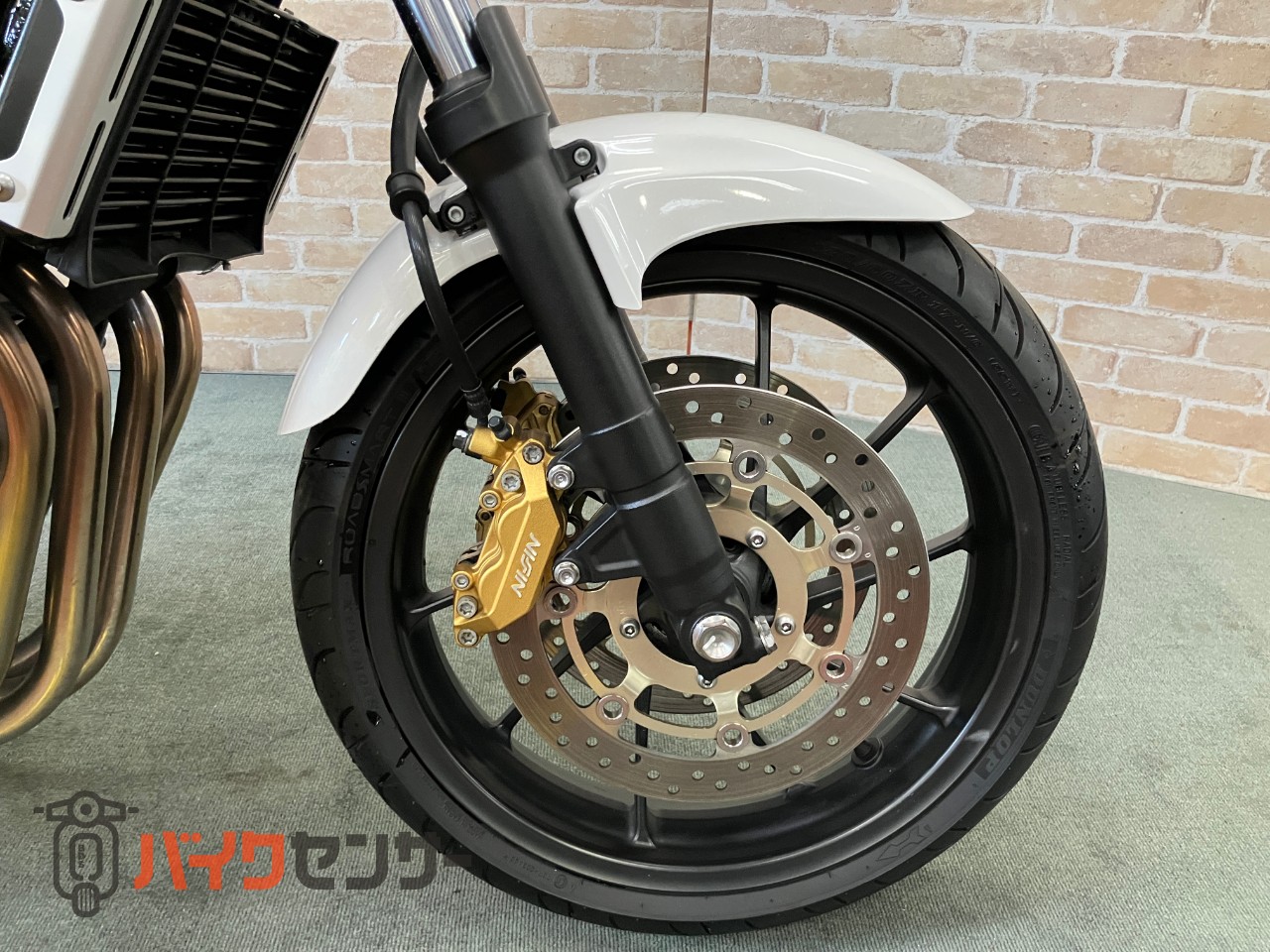 CB400 SUPER FOUR VTEC REVO  　パールサンビームホワイト　社外リアサス_14