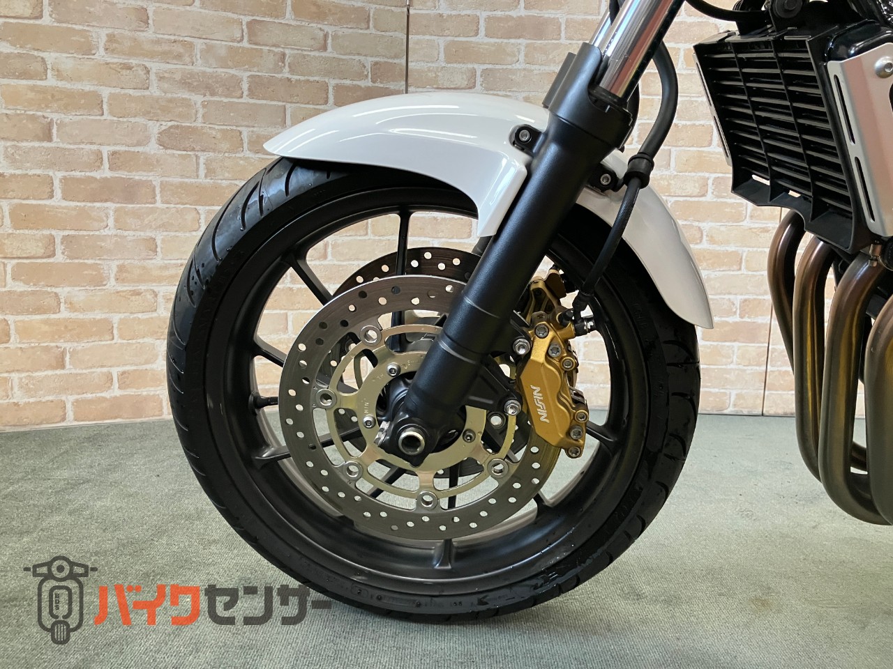 CB400 SUPER FOUR VTEC REVO  　パールサンビームホワイト　社外リアサス_35