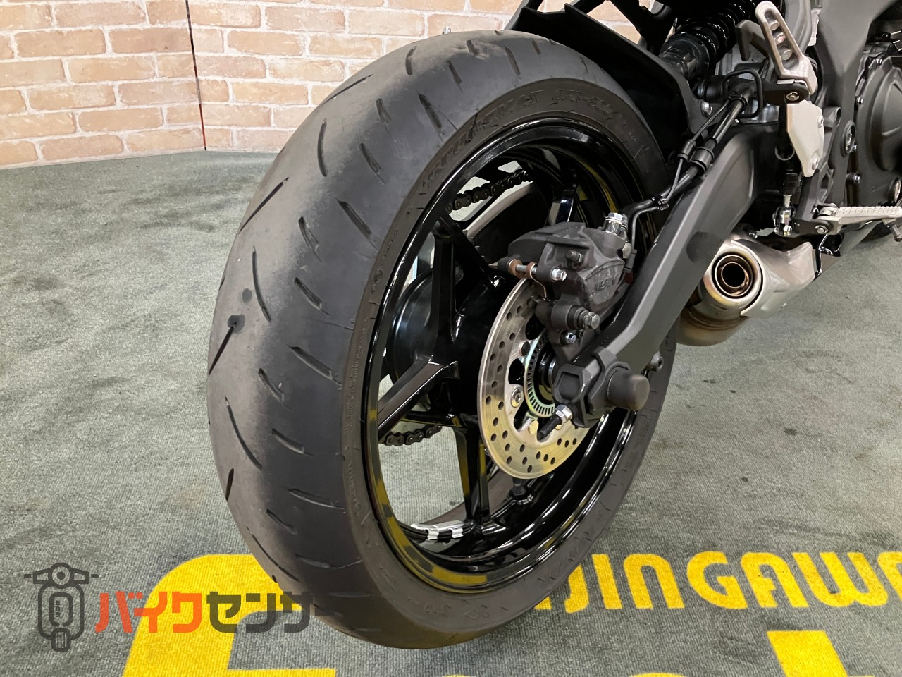 Ninja ZX-25R サイドスライダー　クイックシフター　スモークスクリーン　ラジエターガード_23