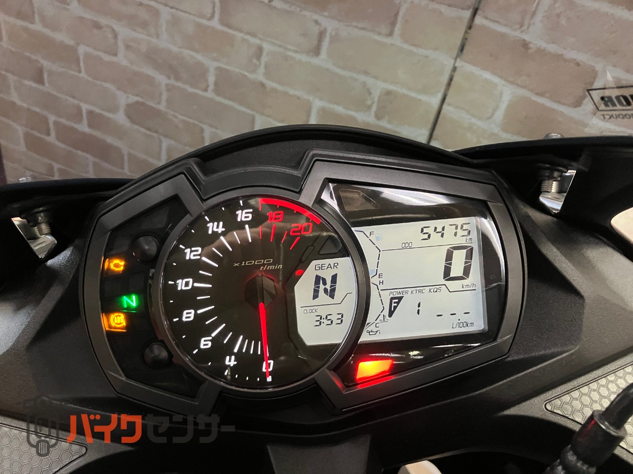 Ninja ZX-25R サイドスライダー　クイックシフター　スモークスクリーン　ラジエターガード_31