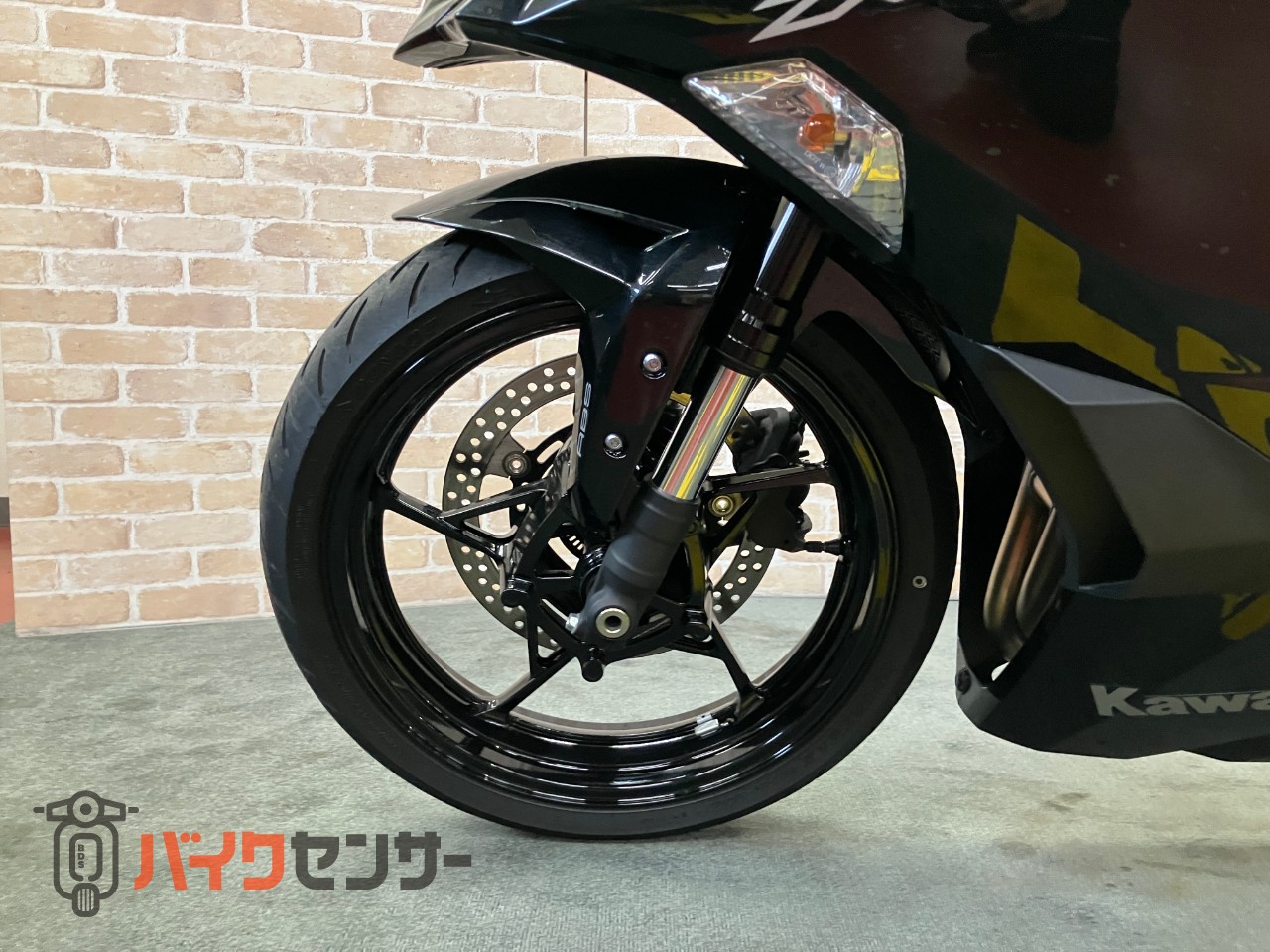 Ninja ZX-25R サイドスライダー　クイックシフター　スモークスクリーン　ラジエターガード_33