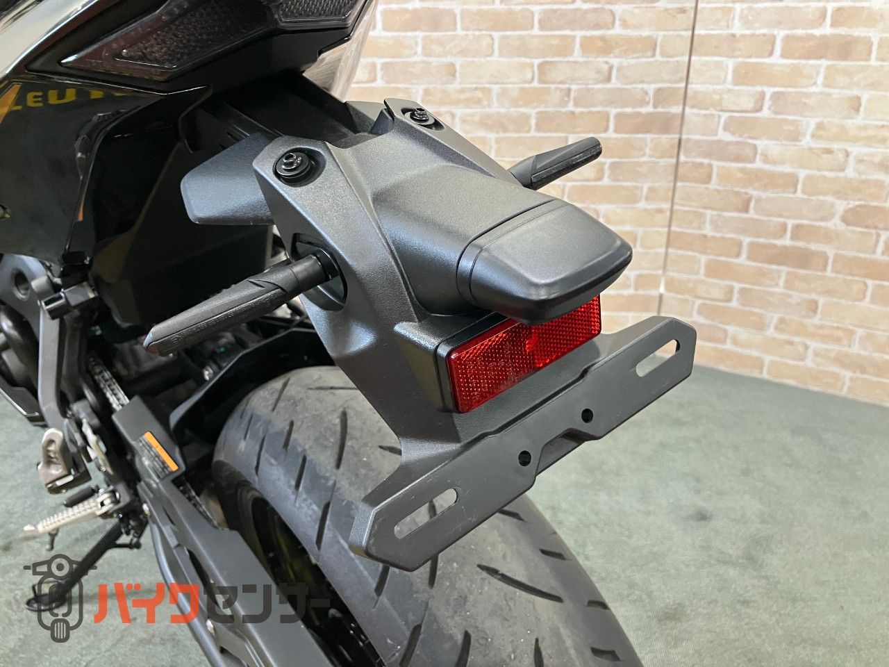 Ninja ZX-25R SE　前後LEDウインカー　スモークテール　ナポレオンミラー　ETC　USB　マウントバー_27