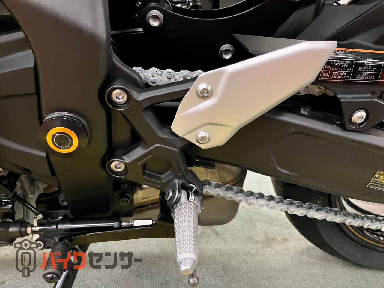 Ninja ZX-25R SE　前後LEDウインカー　スモークテール　ナポレオンミラー　ETC　USB　マウントバー_48