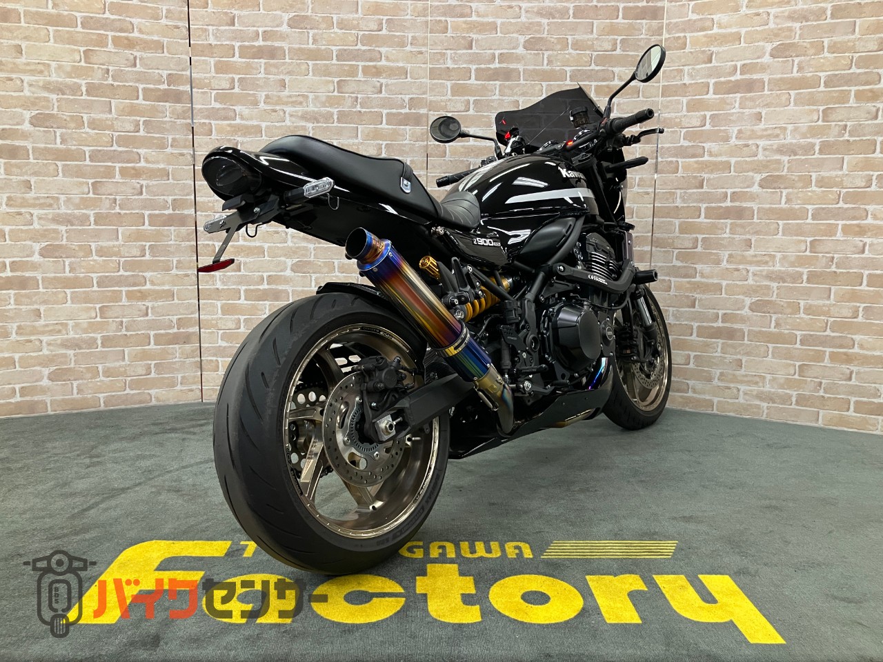 Z900RSカフェ OZホイール マーヴェリックサイレンサー OVERサブフレーム アンダーカウル ヨシムラスクリーン_4