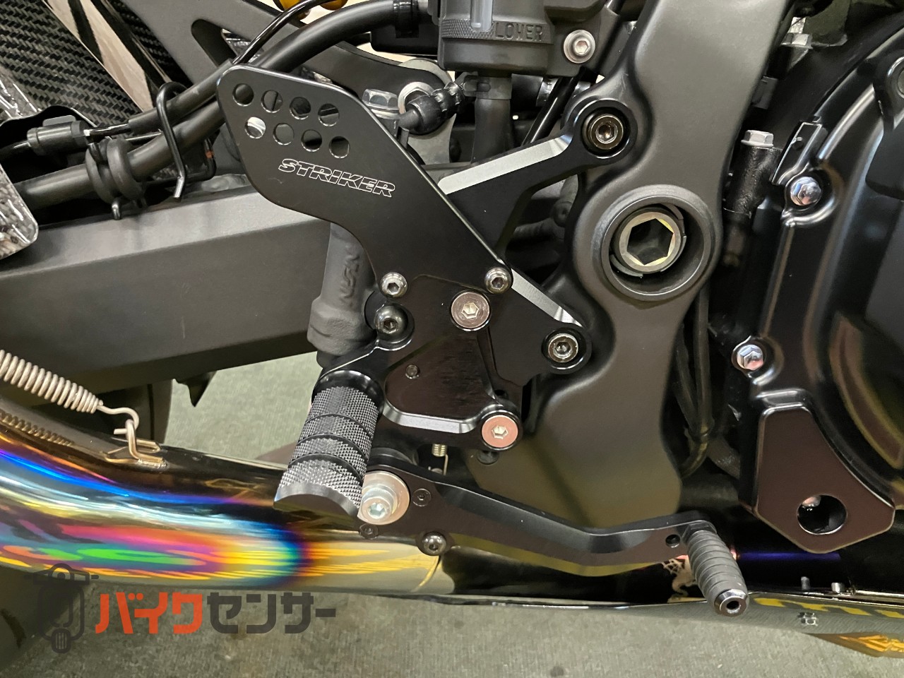 Z900RSカフェ OZホイール マーヴェリックサイレンサー OVERサブフレーム アンダーカウル ヨシムラスクリーン_6