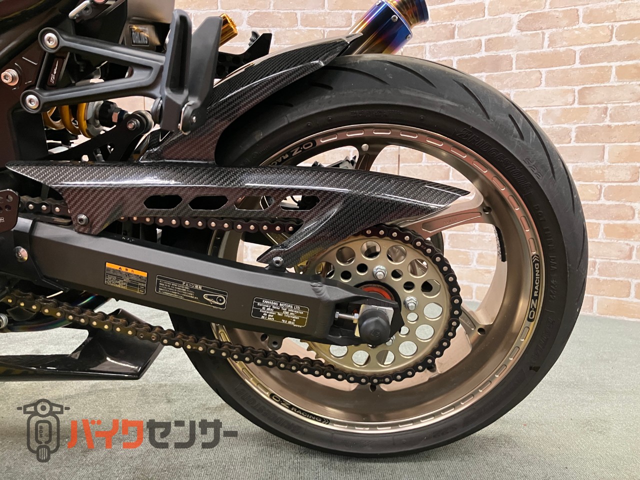 Z900RSカフェ OZホイール マーヴェリックサイレンサー OVERサブフレーム アンダーカウル ヨシムラスクリーン_32