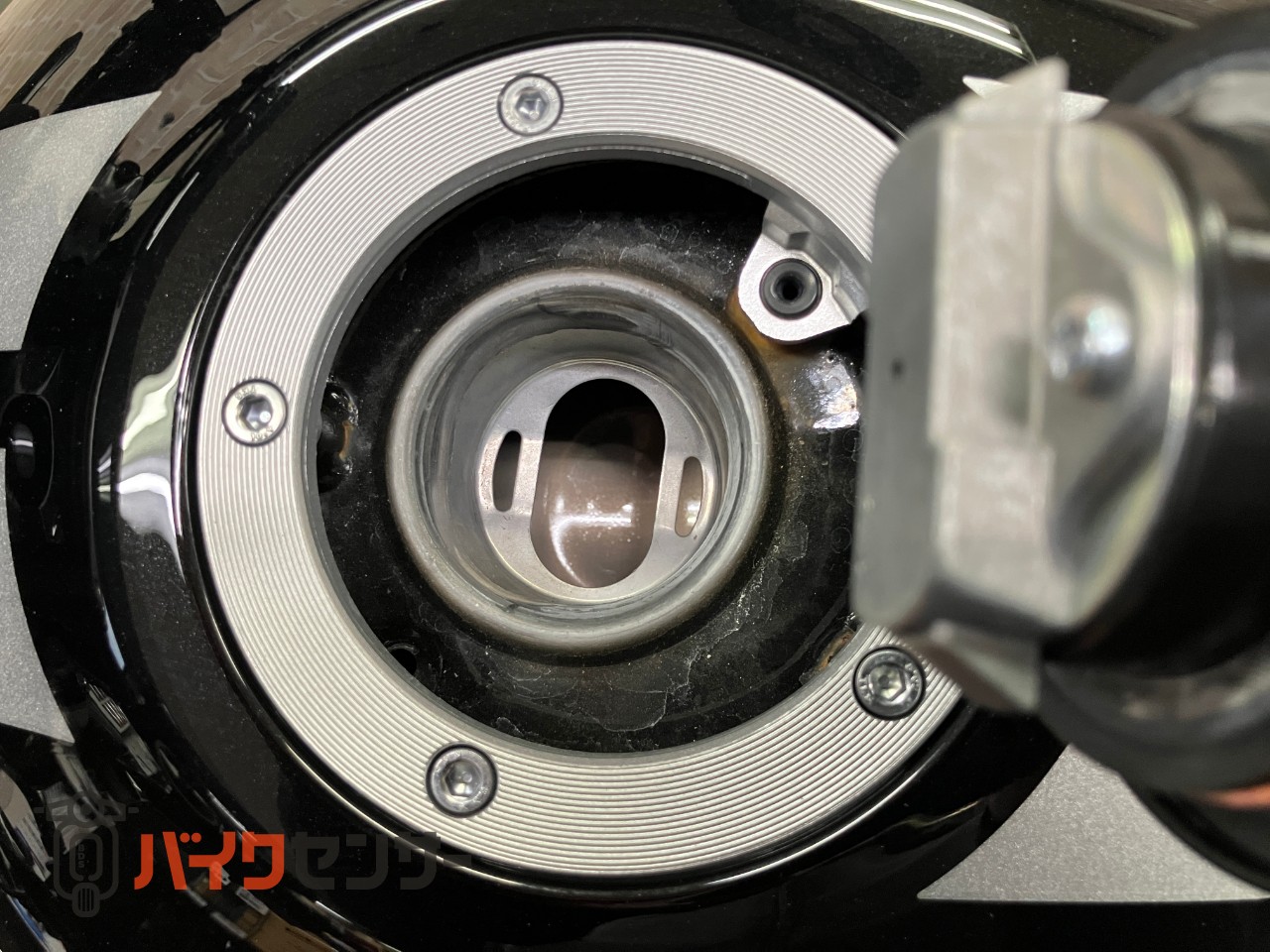 Z900RSカフェ OZホイール マーヴェリックサイレンサー OVERサブフレーム アンダーカウル ヨシムラスクリーン_35