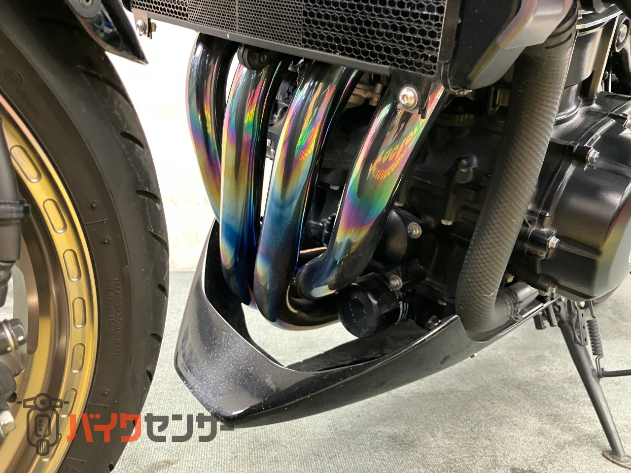 Z900RSカフェ OZホイール マーヴェリックサイレンサー OVERサブフレーム アンダーカウル ヨシムラスクリーン_38