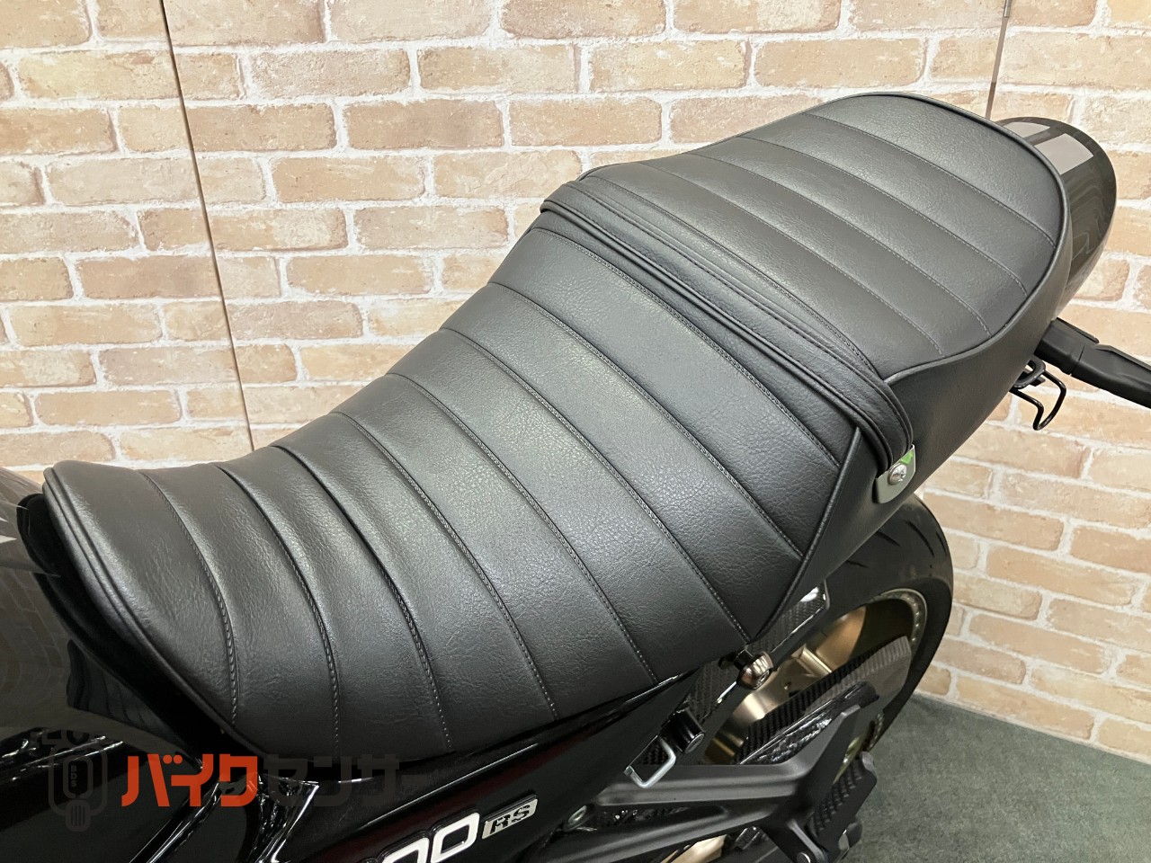 Z900RSカフェ OZホイール マーヴェリックサイレンサー OVERサブフレーム アンダーカウル ヨシムラスクリーン_43