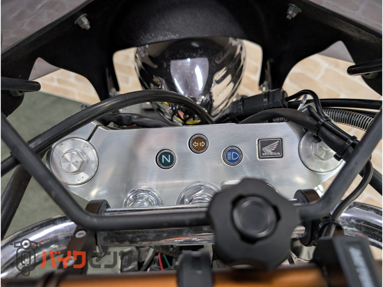 マグナ250 シーシーバー　カスタムテール　スクリーン　LEDヘッドライト_31