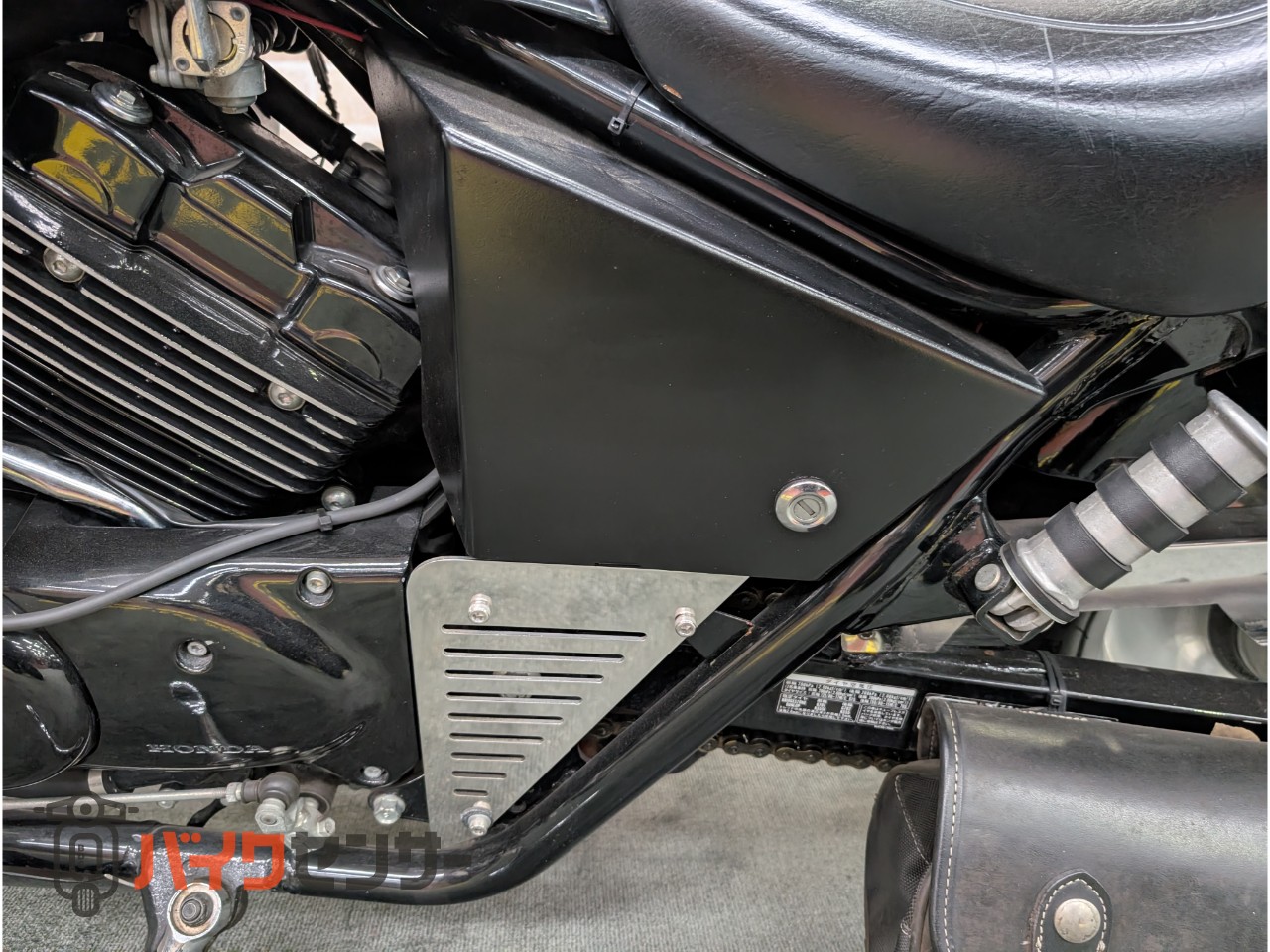 マグナ250 シーシーバー　カスタムテール　スクリーン　LEDヘッドライト_44