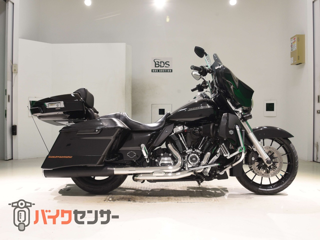 ハーレーダビッドソン FLHX ストリートグライド 1750 B612999| BDS