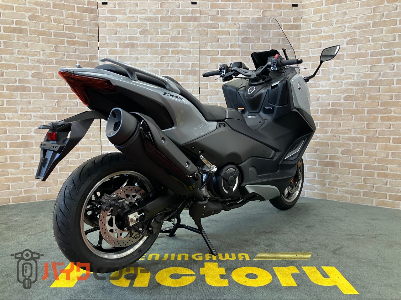 T-MAX560 TECH MAX ABS　スマートキー　インジェクション　2026年モデル　水冷２気筒エンジン_4