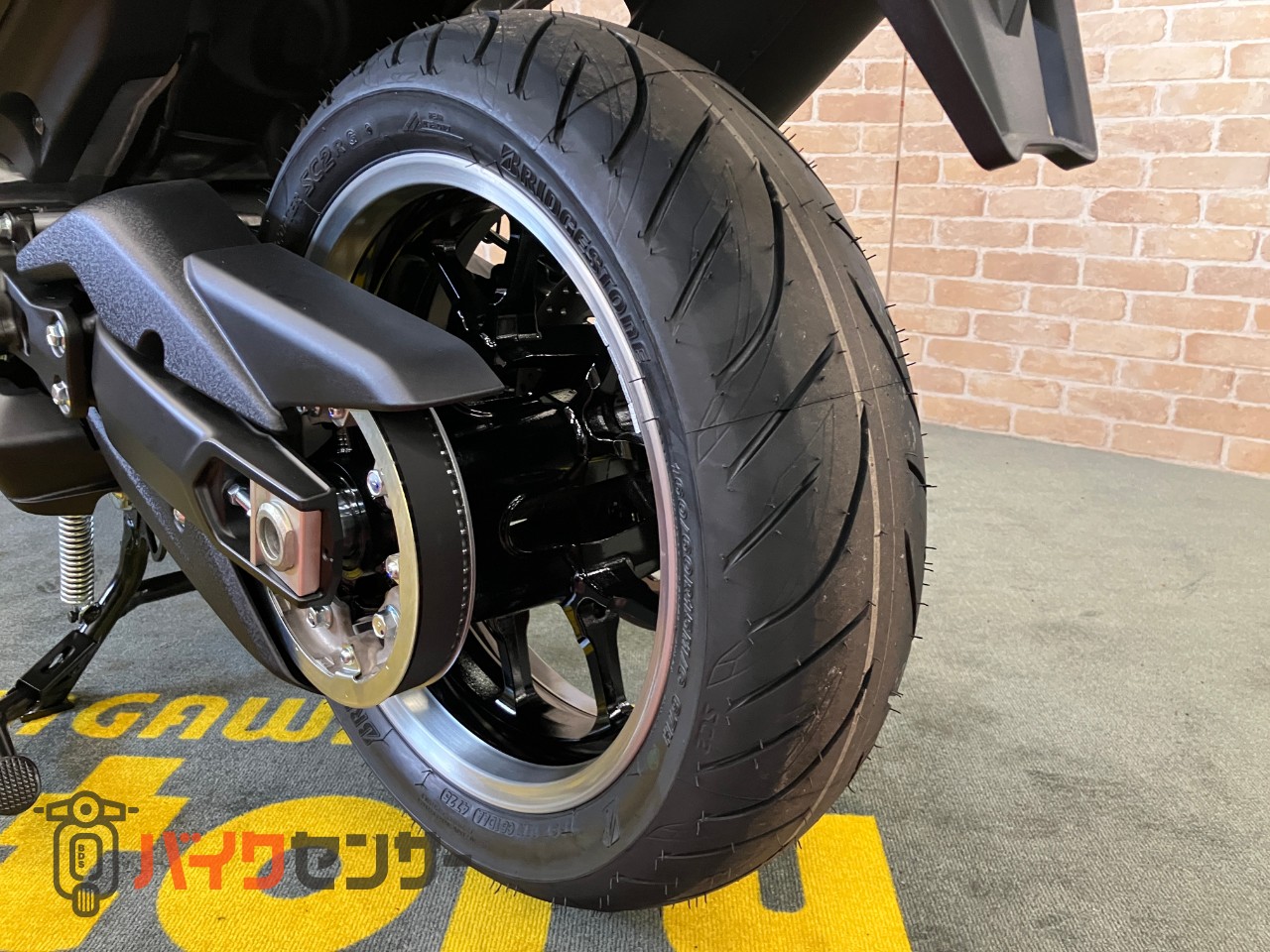 T-MAX560 TECH MAX ABS　スマートキー　インジェクション　2026年モデル　水冷２気筒エンジン_12