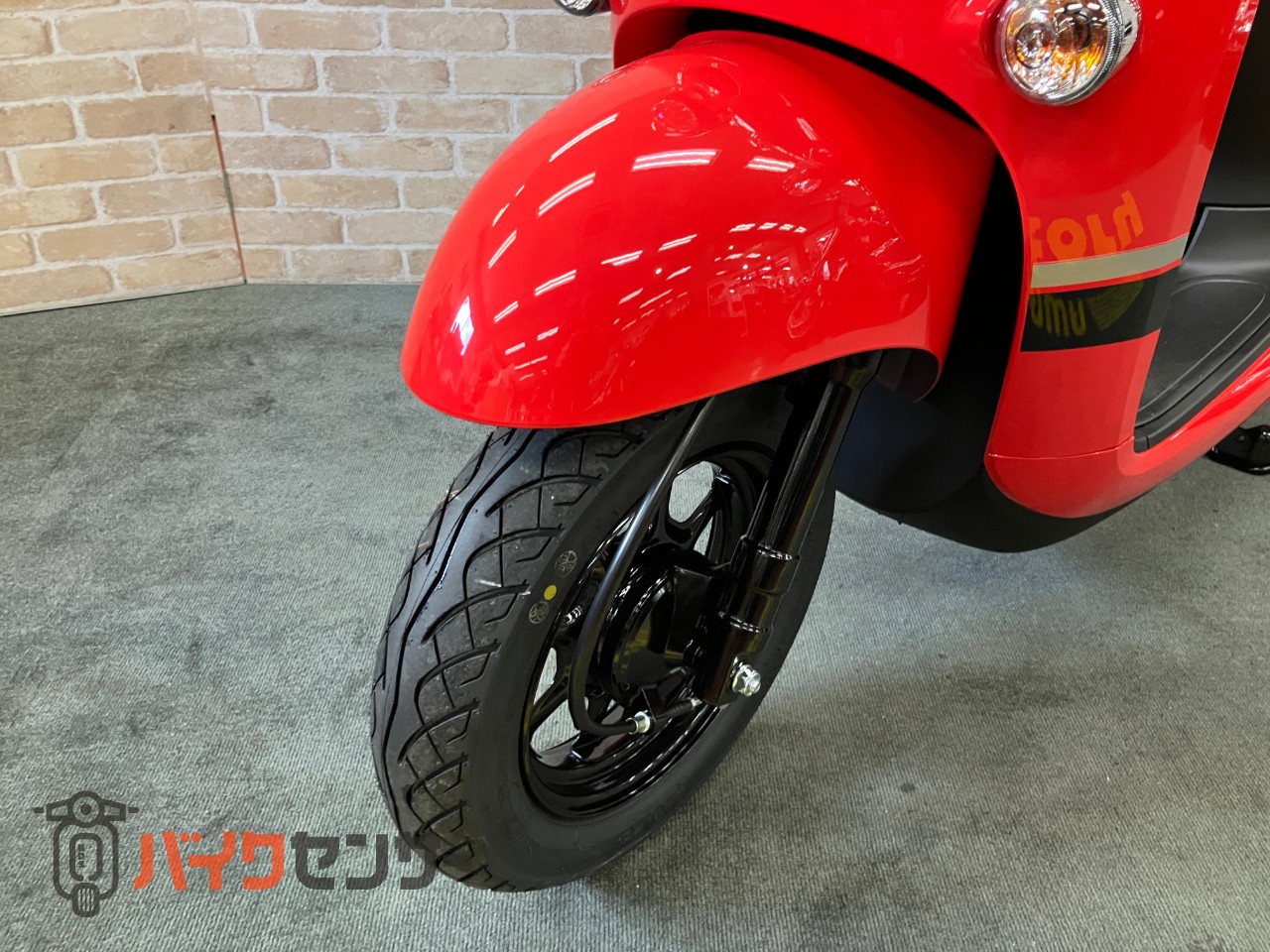 ビーノ メットインスクーター　アイドリングストップ　ファイティングレッド_18